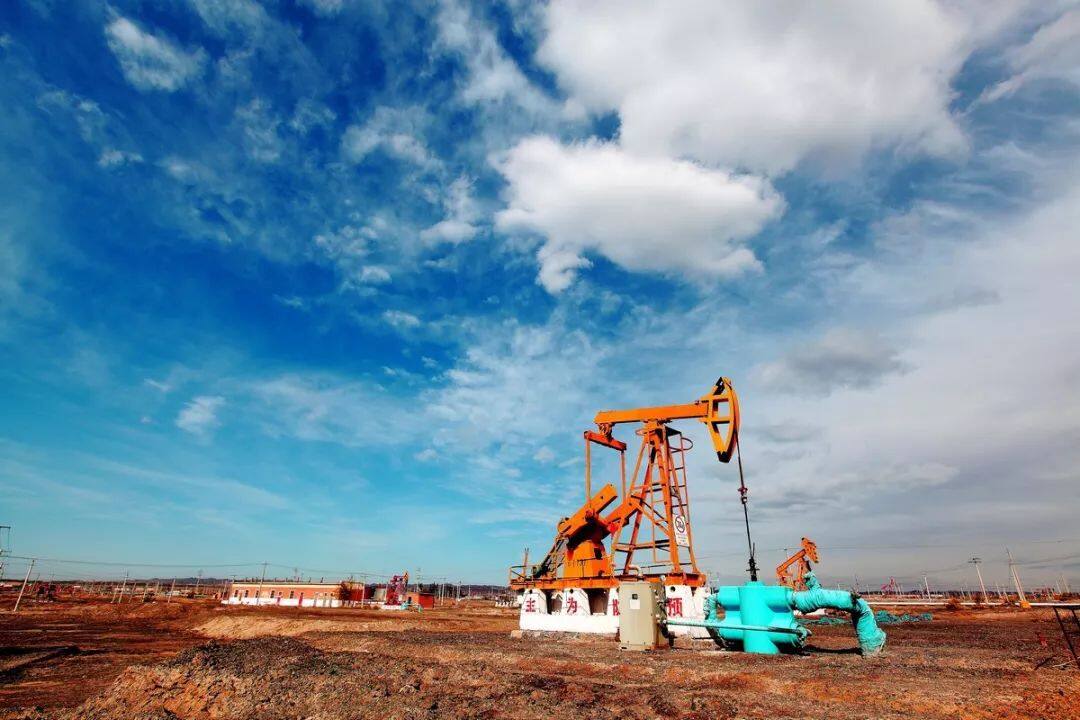 电竞菠菜外围app:中国石油新疆油田公司全力打造现代化大型油气田